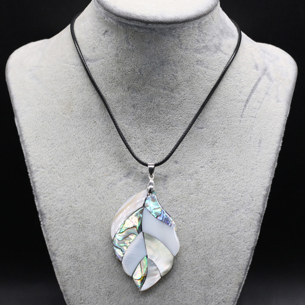Natural Shell Pendant Necklace Leaf Shape Natural Shell Pendant Charms for Making DIY Jewerly Accessories 35x48mm Length 45cm
