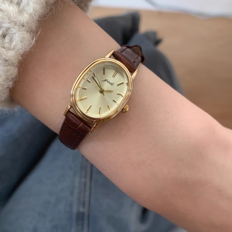 Vintage Women's Watch Casual Versatile Oval Quartz Watch Exquisite Leather Fashion Women's Watch часы женские наручные