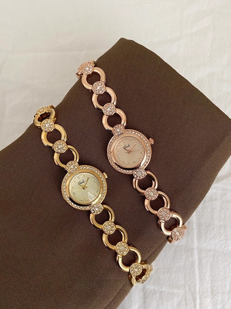 Vintage Luxury Women's Quartz Watch Exquisite Bracelet Clock Gift Elegant Women's Watch часы женские наручные